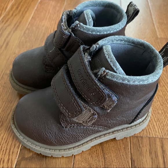Carter’s Toddler Boots Size 5C - Picture 2 of 8